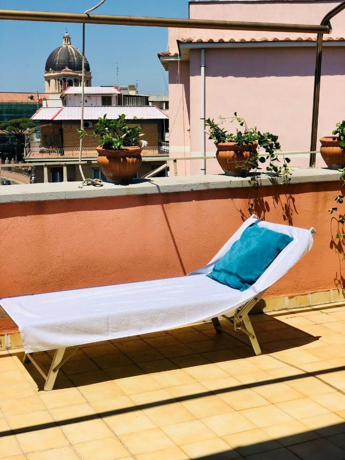 Апартаменти Penthouse Sea View Лідо-ді-Остія Екстер'єр фото